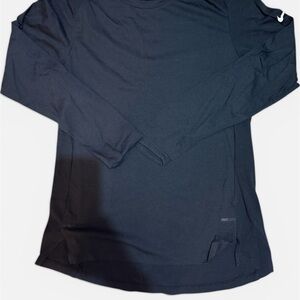 Nike women’s  Black Long-Sleeve Crew Shirt